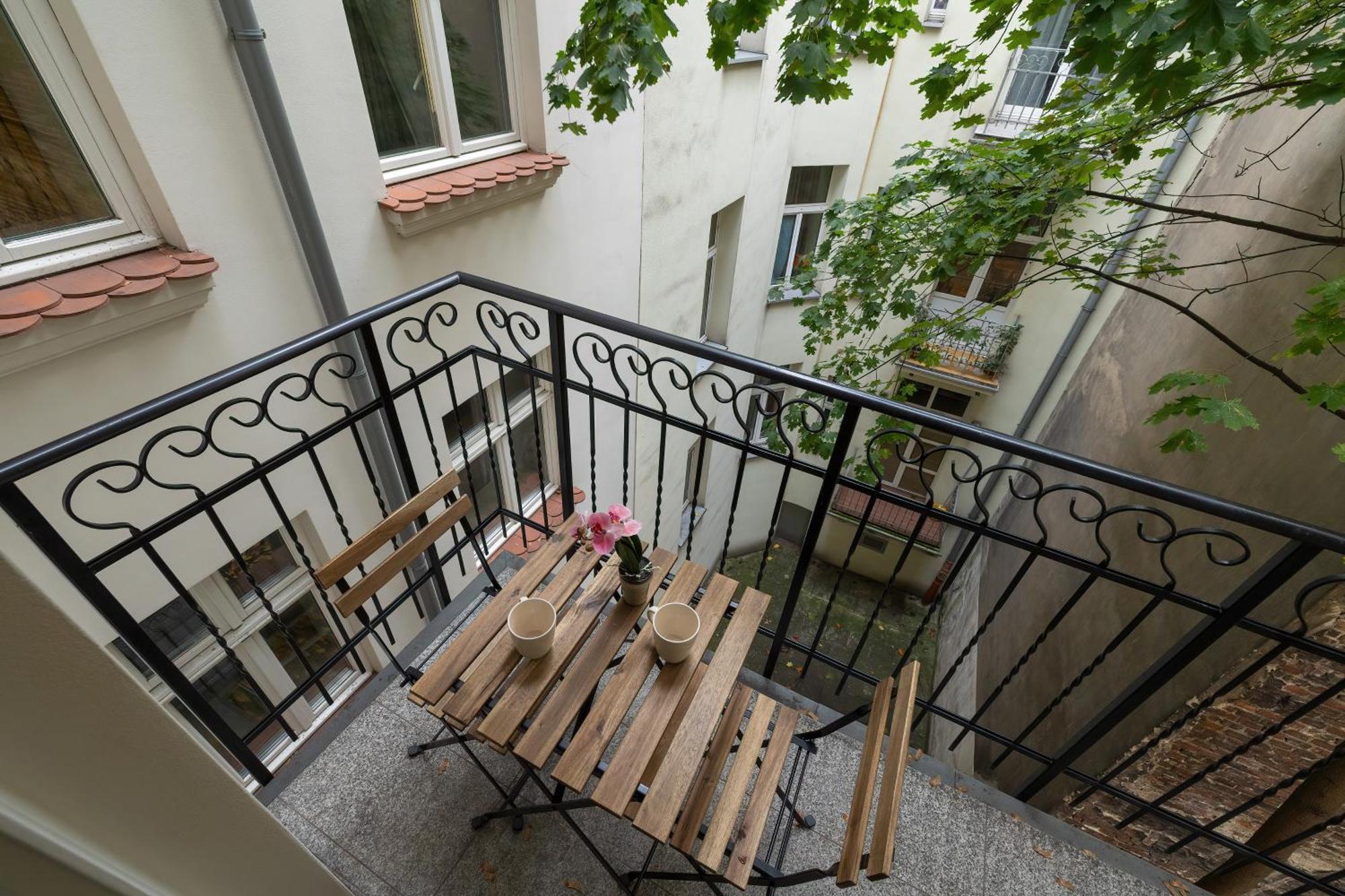 Modern & Comfy Apartment Rakowicka 6 Cracow By Renters Красков Екстериор снимка
